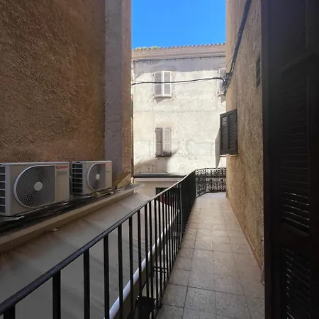 Apartment En Plein Centre *